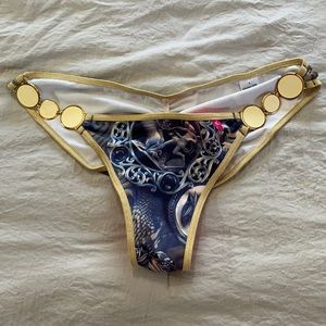 Chynna Dolls scrunch bottom bikini
